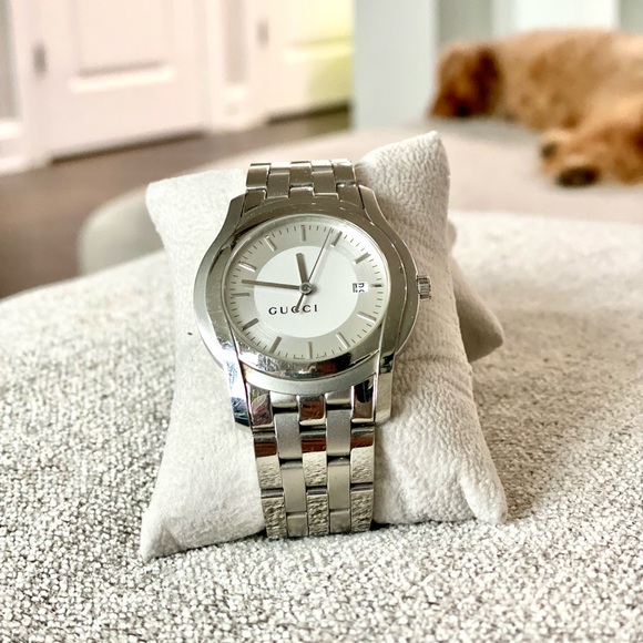 Gucci Men’s Stainless Steel Watch (used) - Picture 4 of 5